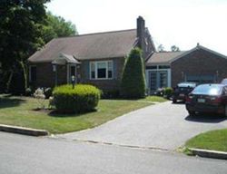 Pre-foreclosure in  LOBELIA AVE Reading, PA 19605