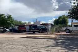 Pre-foreclosure in  S CANADA DR Tucson, AZ 85706