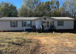 Pre-foreclosure in  ROBIE ANN CT Pelzer, SC 29669