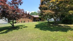 Pre-foreclosure in  SPRING HOLLOW DR Morristown, TN 37814