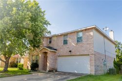 Pre-foreclosure in  GLENSHEE DR Fort Worth, TX 76135