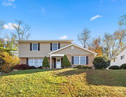 Pre-foreclosure Listing in STAFFORDSHIRE RD COCKEYSVILLE, MD 21030