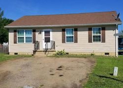 Pre-foreclosure in  LEXINGTON CT Great Mills, MD 20634