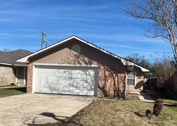 Pre-foreclosure in  RUSHMORE DR Baton Rouge, LA 70819