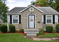 Pre-foreclosure in  GREENWOOD RD Louisville, KY 40258