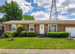 Pre-foreclosure in  SUNDAY DR Louisville, KY 40219