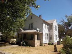 Pre-foreclosure Listing in N FOREST AVE CHANUTE, KS 66720