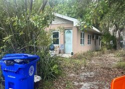 Pre-foreclosure in  28TH CT Vero Beach, FL 32967