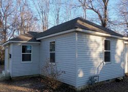 Pre-foreclosure in  CUTLER ST Benton, IL 62812