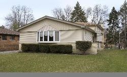 Pre-foreclosure in  N WILLE ST Mount Prospect, IL 60056