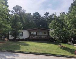 Pre-foreclosure in  STONEGATE DR Winder, GA 30680