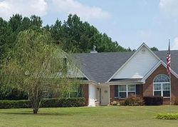 Pre-foreclosure in  HENDERSON MILL RD Covington, GA 30014