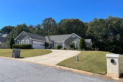 Pre-foreclosure in  SEA MARSH LN Fayetteville, GA 30215