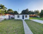 Pre-foreclosure in  WILEY ST Hollywood, FL 33023