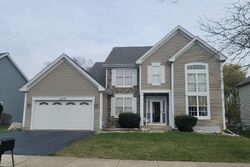 Pre-foreclosure in  TEASEL LN Aurora, IL 60504