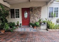 Pre-foreclosure Listing in CANTALOUPE AVE PANORAMA CITY, CA 91402