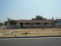 Pre-foreclosure in  GILWORTH AVE Palmdale, CA 93550