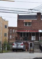 Pre-foreclosure in  E 211TH ST Bronx, NY 10467