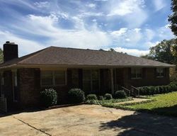Pre-foreclosure Listing in 19TH AVE VALLEY, AL 36854