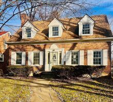 Pre-foreclosure in  SUNDERLAND RD Detroit, MI 48219
