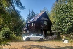 Pre-foreclosure in  E HARBOR RD Langley, WA 98260