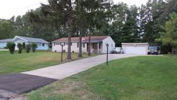 Pre-foreclosure in  CRESTWOOD LN Northfield, OH 44067