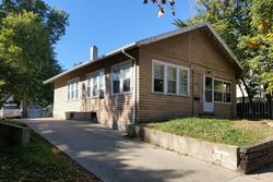 Pre-foreclosure in  S PHILLIPS AVE Sioux Falls, SD 57105