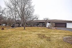  S Shores Dr, Decatur IL