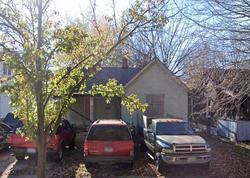 Pre-foreclosure in  E JOHNS AVE Decatur, IL 62521