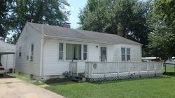 Pre-foreclosure in  S 16TH ST Belleville, IL 62220