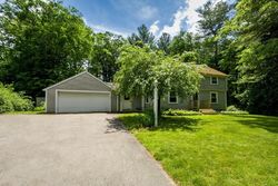 Pre-foreclosure in  BROADWAY Hanover, MA 02339