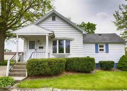 Pre-foreclosure in  FORREST ST Bloomington, IL 61701