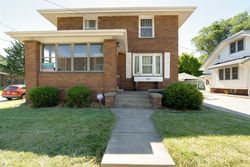 Pre-foreclosure in  S STATE ST Bloomington, IL 61701