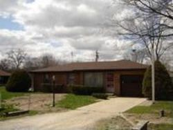 Pre-foreclosure in  WASHINGTON ST Mossville, IL 61552