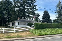 Pre-foreclosure in  COLUMBIA RIVER HWY Scappoose, OR 97056