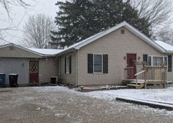 Pre-foreclosure in  BAYSHORE RD Oregon, OH 43616