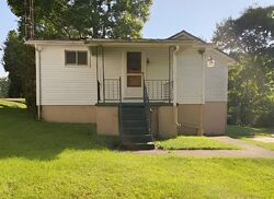  Township Road 134, Dillonvale OH