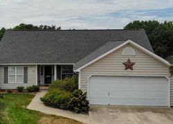 Pre-foreclosure in  BASSWOOD AVE High Point, NC 27265