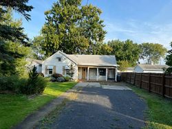 Pre-foreclosure in  17TH AVE North Tonawanda, NY 14120