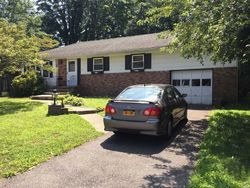Pre-foreclosure in  TERRACE VIEW RD Farmingdale, NY 11735