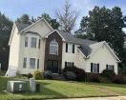 Pre-foreclosure in  RAUER CT South Plainfield, NJ 07080