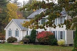 Pre-foreclosure in  BUTTERFIELD LN Bedford, NH 03110