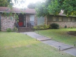 Pre-foreclosure in  JOHN ALLEN ST Vicksburg, MS 39180