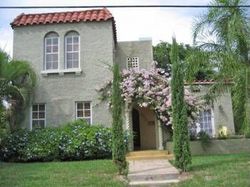 Pre-foreclosure in  NE 70TH ST Miami, FL 33138