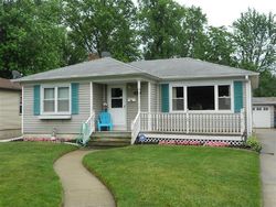 Pre-foreclosure Listing in 38TH ST HIGHLAND, IN 46322