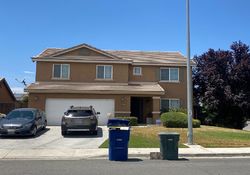 Pre-foreclosure in  COBBLE MOUNTAIN RD Bakersfield, CA 93313