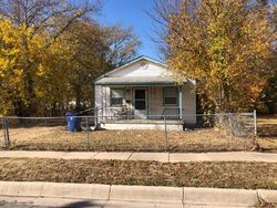 Pre-foreclosure in  N INDIANA AVE Wichita, KS 67214