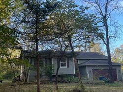Pre-foreclosure Listing in W 226TH ST SPRING HILL, KS 66083