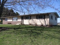 Pre-foreclosure in  E LINDENWOOD RD Chana, IL 61015