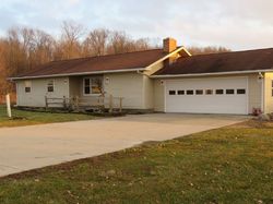 Pre-foreclosure in  E AIRPORT RD Kendallville, IN 46755